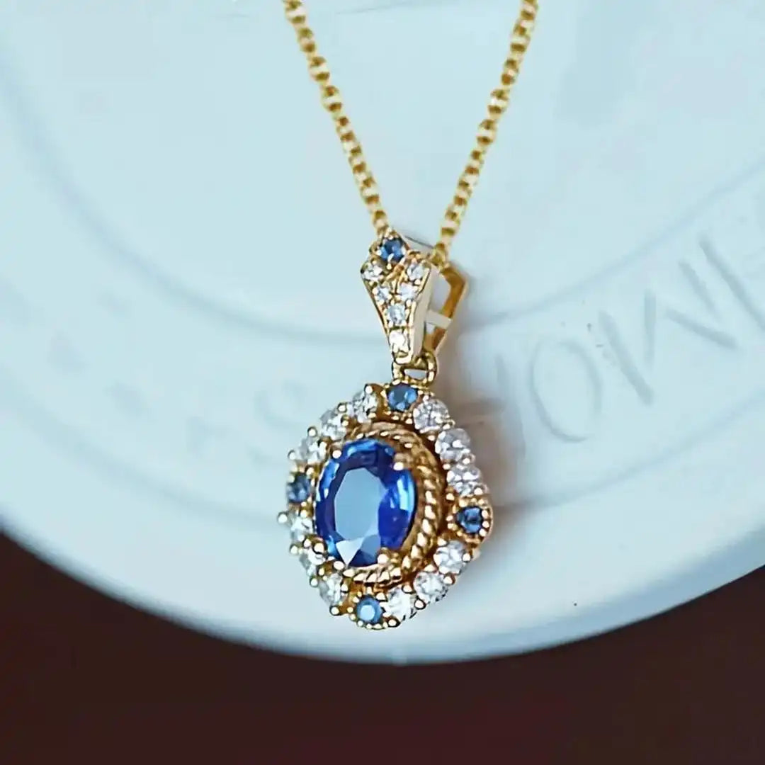 Leonora | Kaklarota