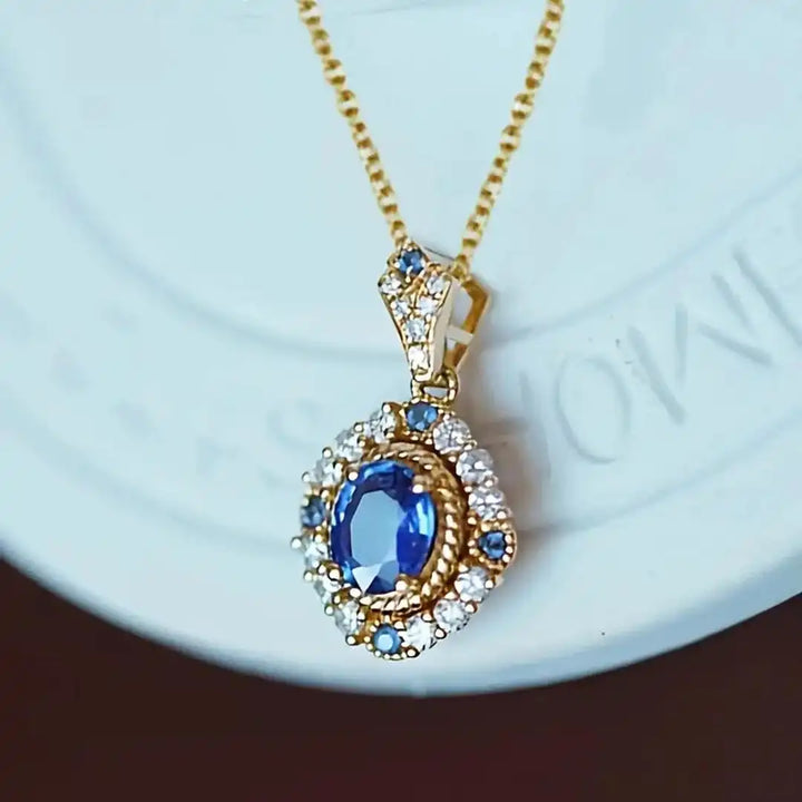Leonora | Kaklarota