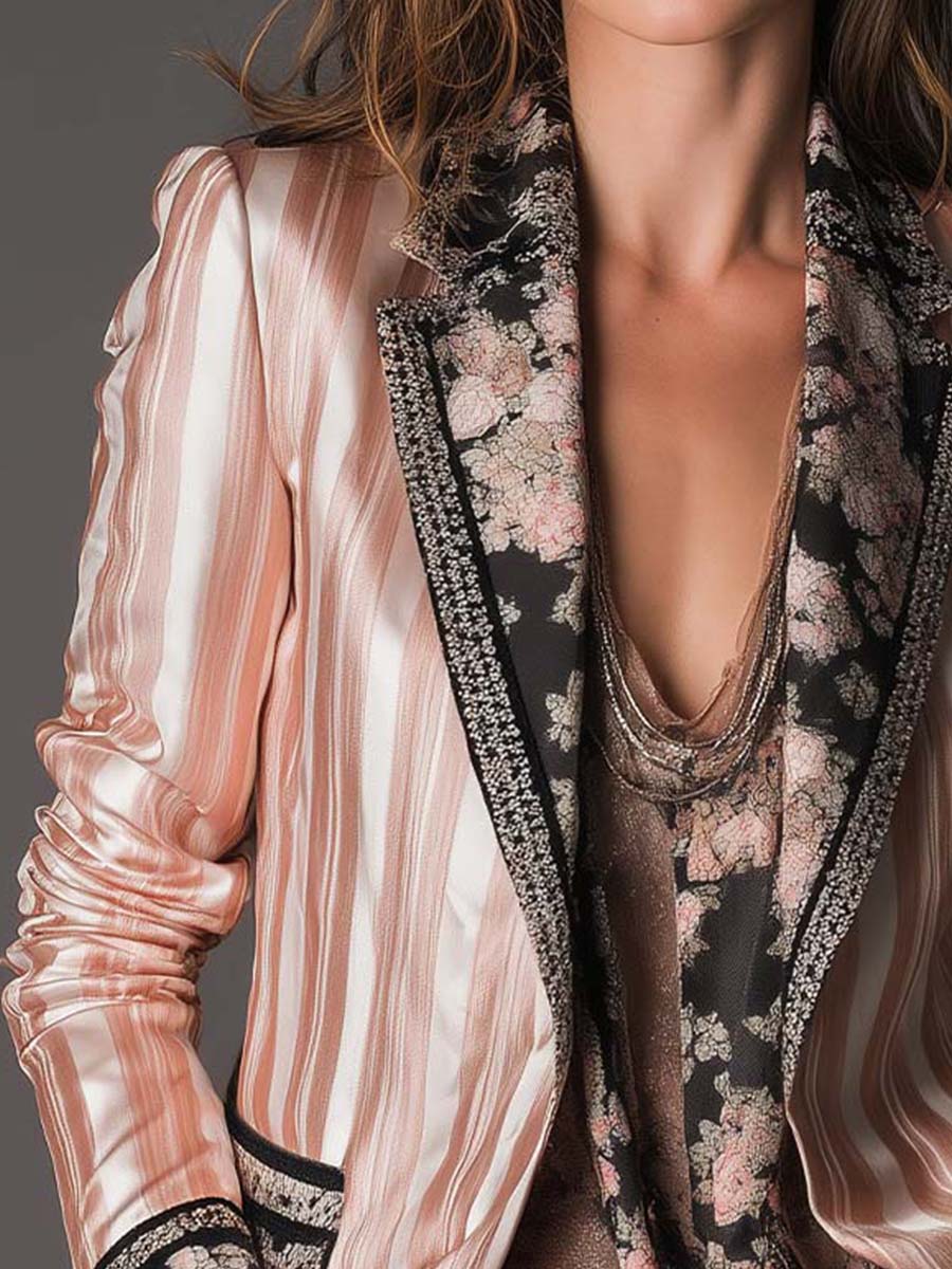 Jeanine Blazera ar Boho Satīna Svītrām