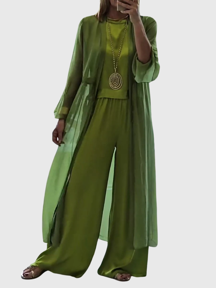 Chiara - Elegants Komfortabls Komplekts