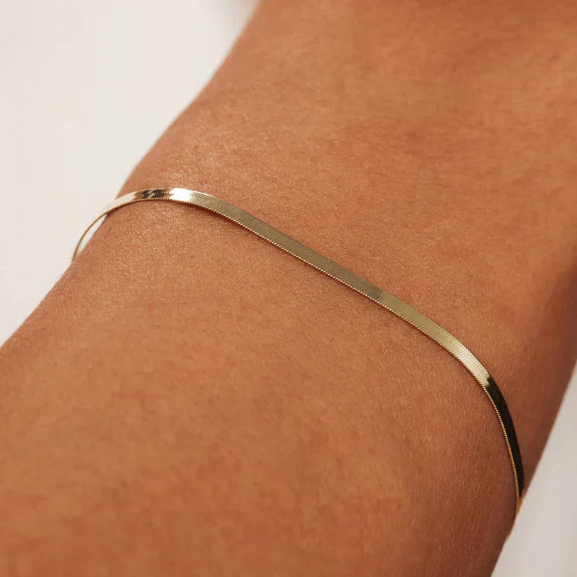 Saules Čūskas Aproces