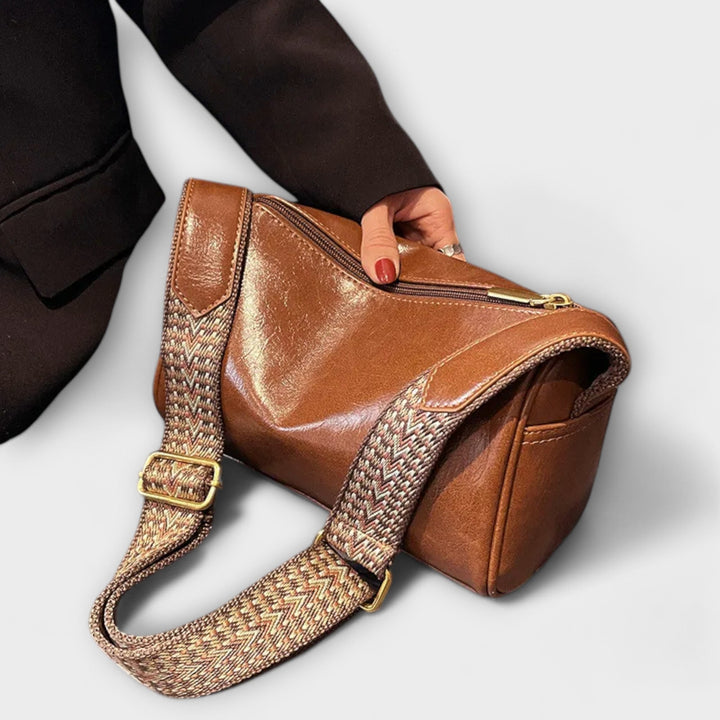 Davina | Vintage Plecu Soma