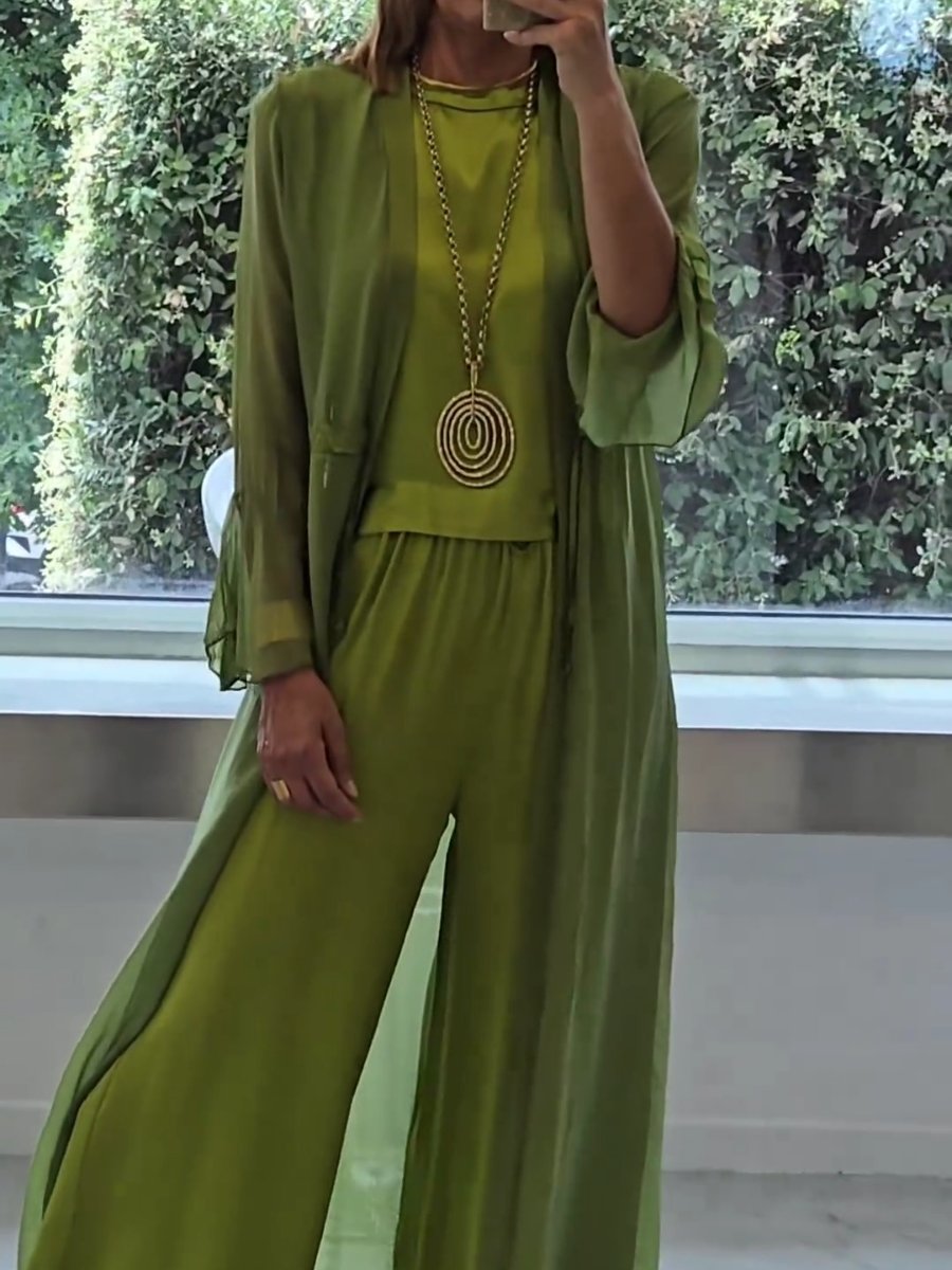 Chiara - Elegants Komfortabls Komplekts