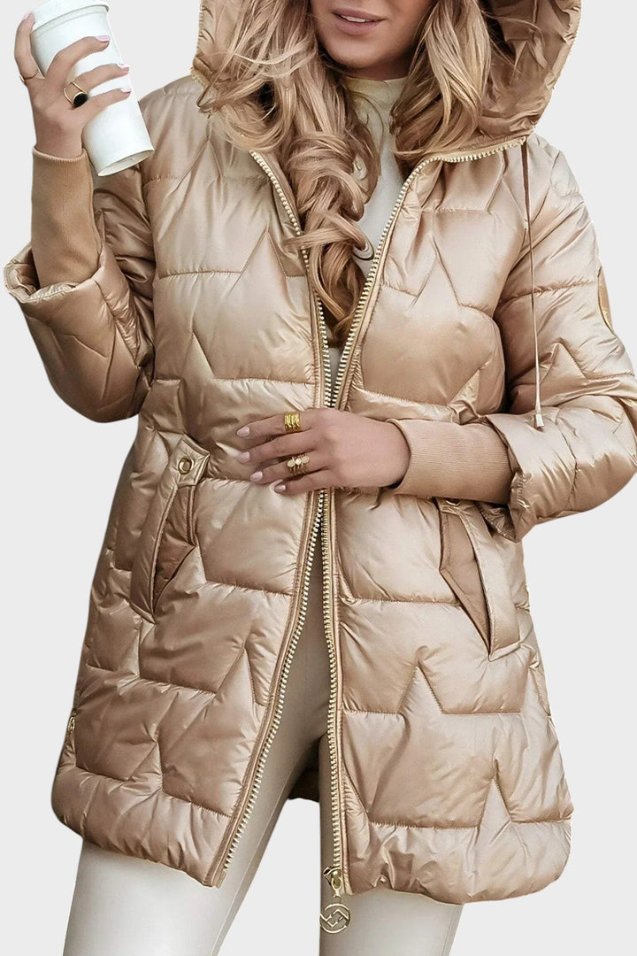 Agnese – Elegants ziemas mētelis ar kapuci un oderi